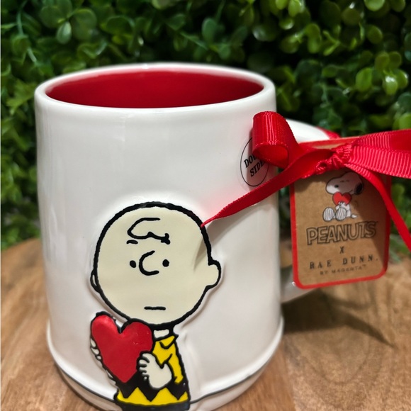 Rae Dunn NWT X peanuts  Charlie Brown Heart Mug - Picture 1 of 4